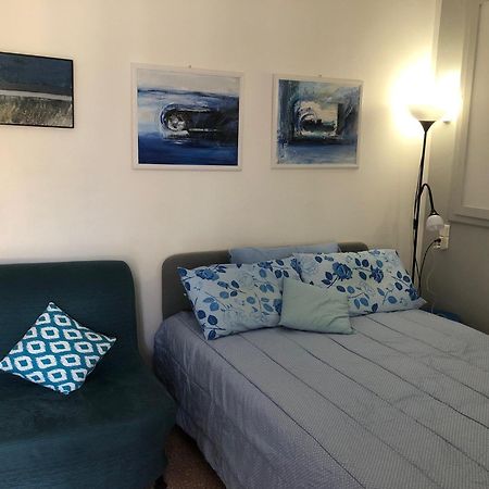 Welcome In The Cozy Blue Nest Pedestrian Μεντόν Εξωτερικό φωτογραφία
