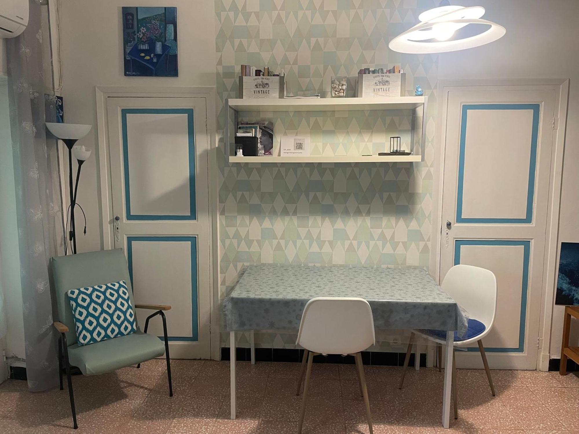 Welcome In The Cozy Blue Nest Pedestrian Μεντόν Εξωτερικό φωτογραφία