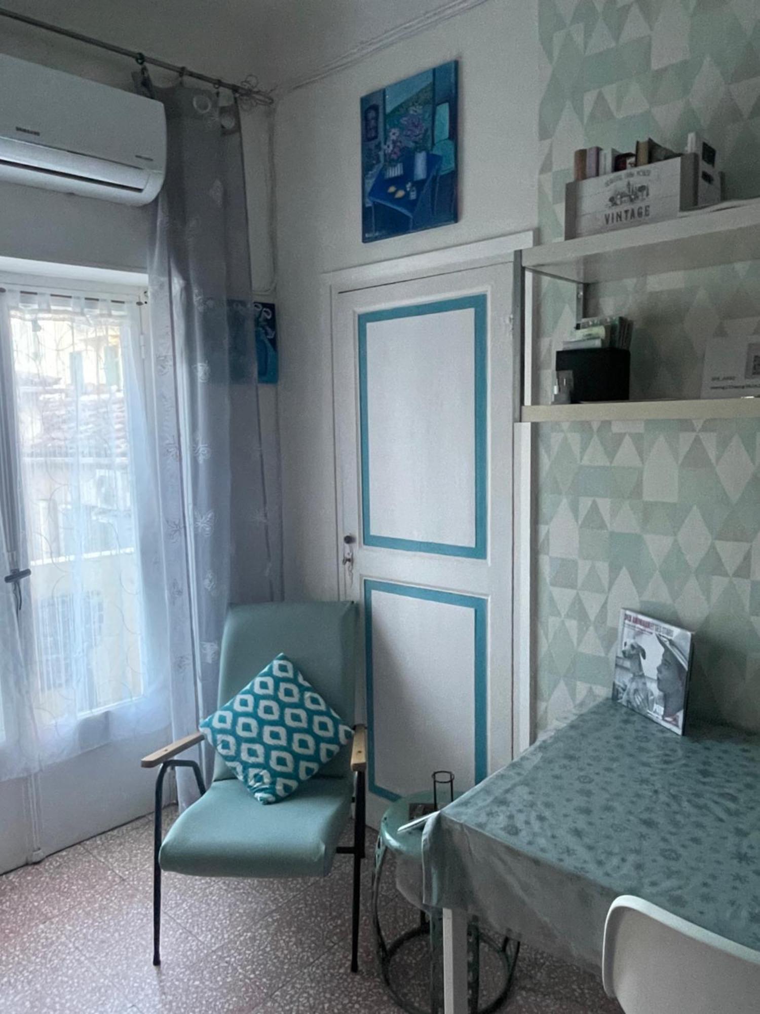 Welcome In The Cozy Blue Nest Pedestrian Μεντόν Εξωτερικό φωτογραφία